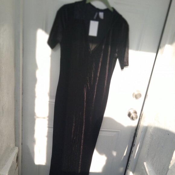 DIVIDED BLACK VELOUR JUMPSUIT SIZE M MEDIUM NEW WITH TAGS SHORT SLEEVES HALF-ZIP - Picture 2 of 15